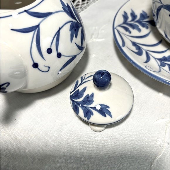 Petite Teapot & Cup/Saucer Set - Picture 7 of 14